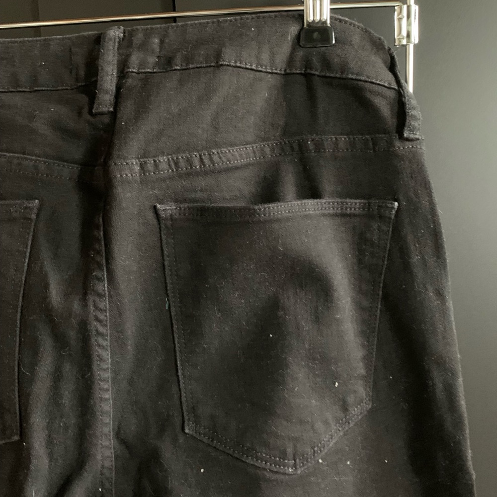 Black skinny jeans